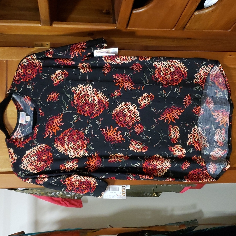 LuLaRoe Irma - roses - XXS (runs big)